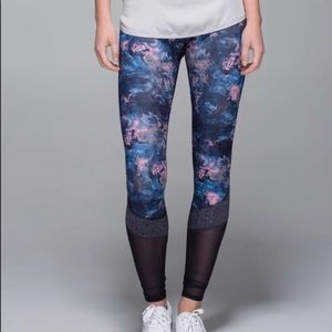 Lululemon If You’re Lucky Pant Size 8